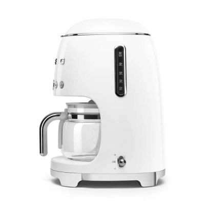 CAFETIERE SMEG A FILTER ANNEE 50 1050W/1.4 LT/10 TASSES/AFFICHEUR BLANC DCF02WHEU - DCF02WHEU