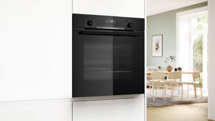 Four Bosch Série 6 71L Air Fry & Hydrolyse Noir - HBG536EB4