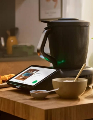 Thermomix Plus de 10 000 recettes plus de 20 appareils &eacute;lectrom&eacute;nagers TM7 - TM7